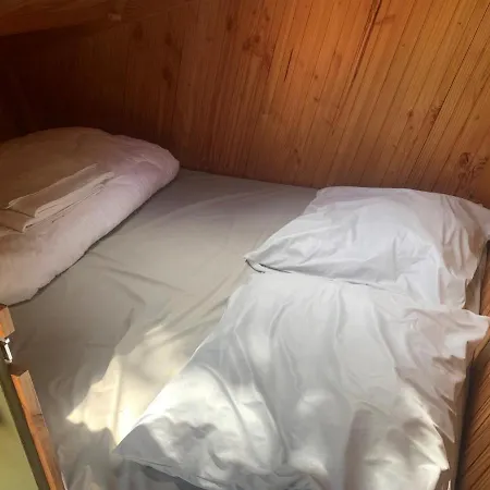 拉维斯自然露营地 2* 拉加西利